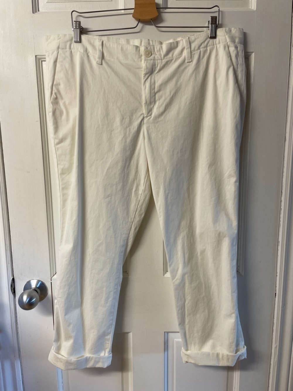 Gap girlfriend chino pants in antique white women’s size 16